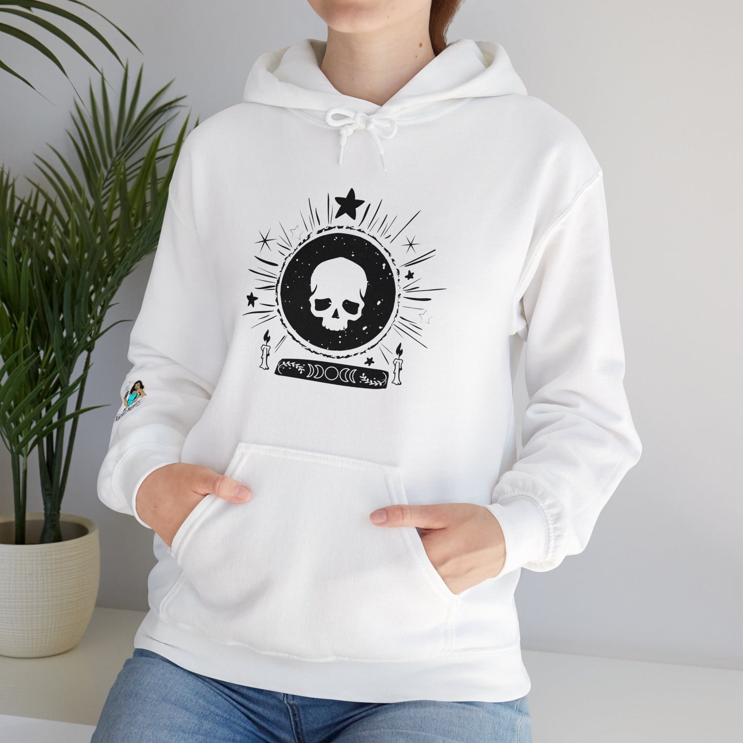 Skull Design Unisex Heavy Blend™ Hooded Sweatshirt