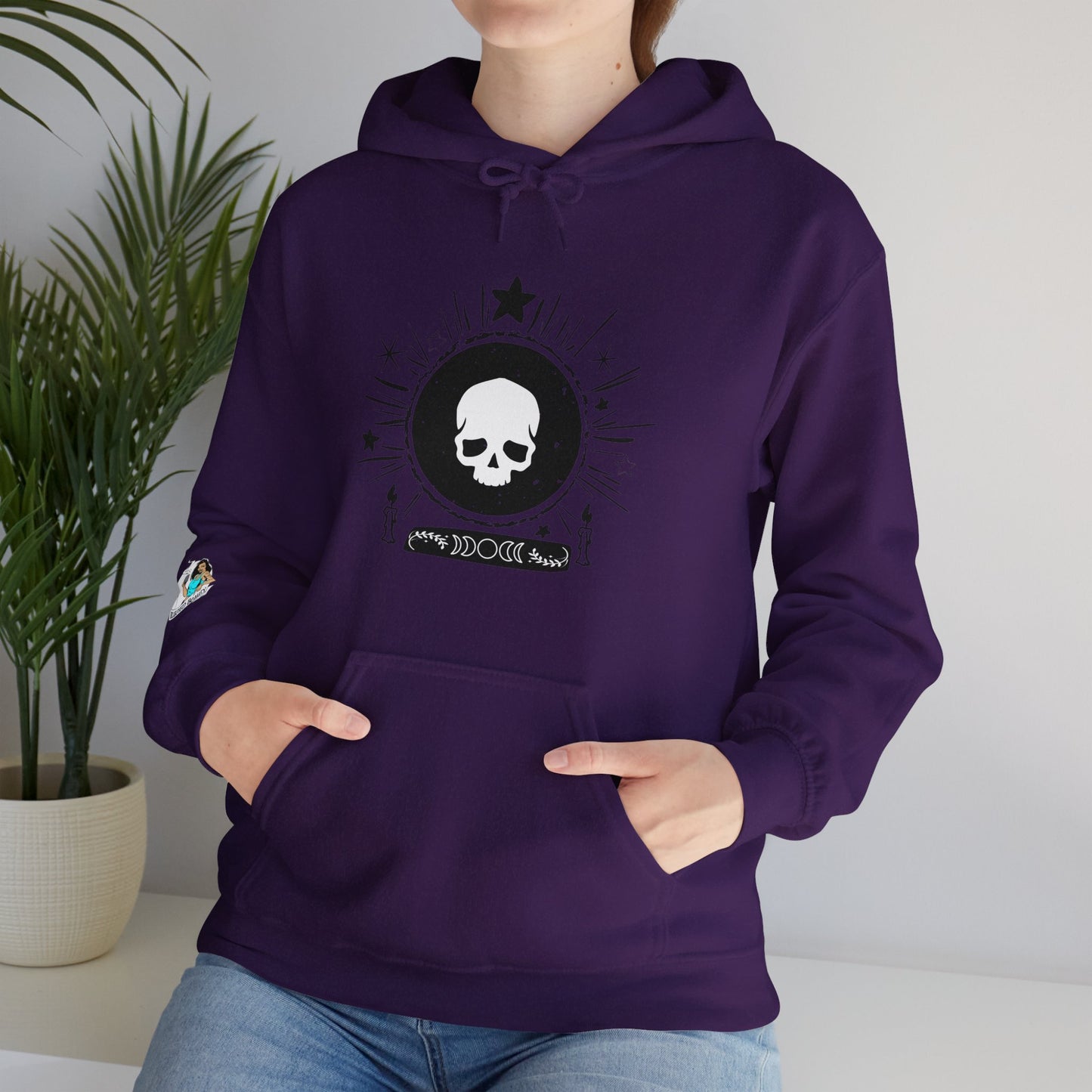 Skull Design Unisex Heavy Blend™ Hooded Sweatshirt