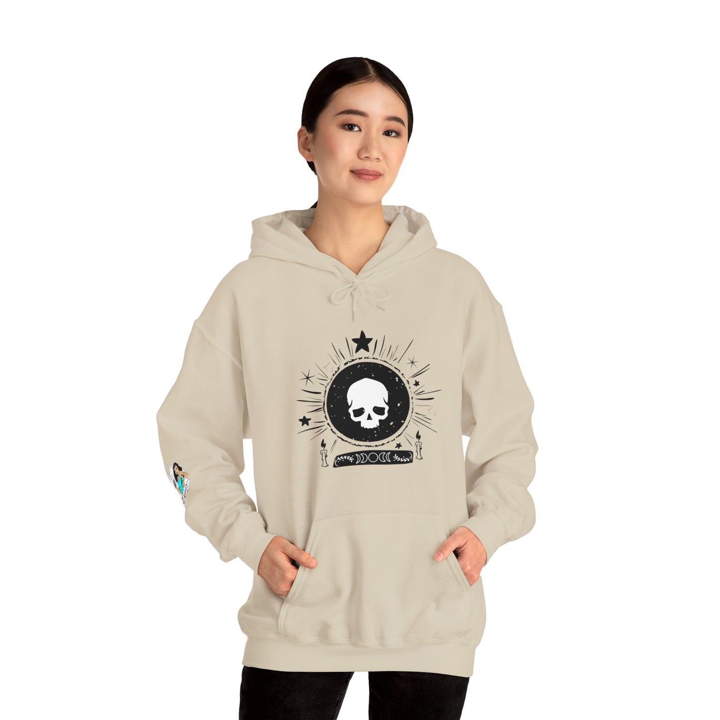 Skull Design Unisex Heavy Blend™ Hooded Sweatshirt